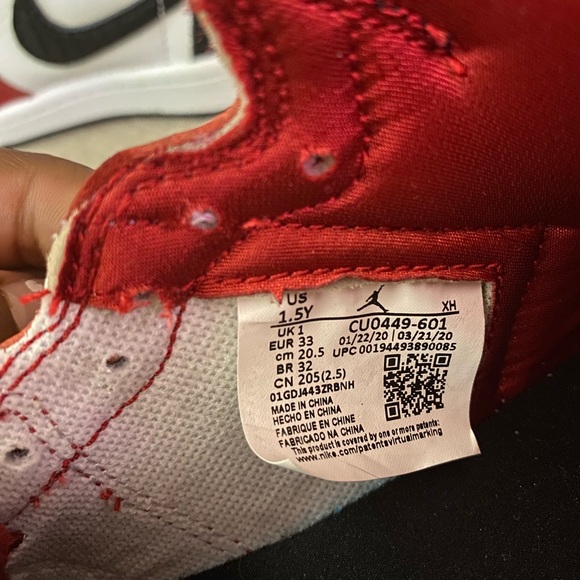 New never worn children’s Air Jordans - Picture 6 of 6